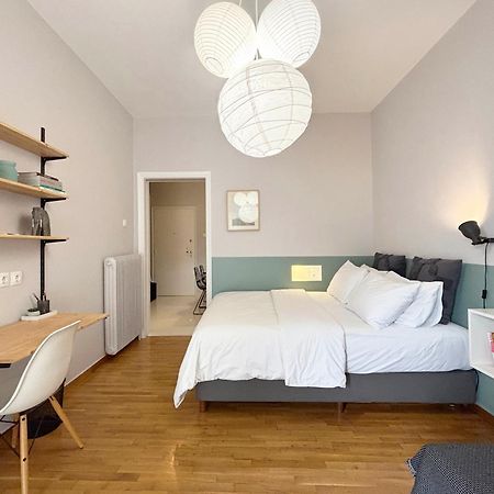 The Cucuwow Apartment Athena Bagian luar foto