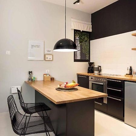 The Cucuwow Apartment Athena Bagian luar foto
