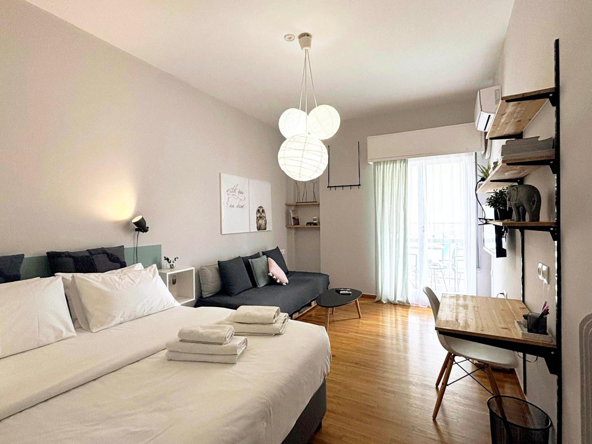The Cucuwow Apartment Athena Bagian luar foto